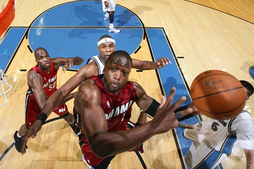 纵深直塞 纵深直塞